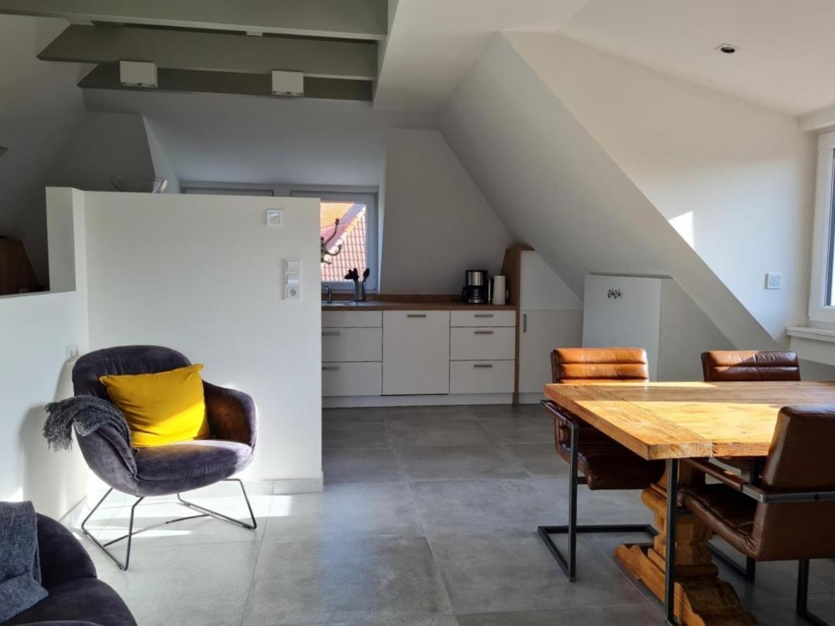 Die Zimmerei 3 - Luxuskleinod In Greetsiel Lägenhet Krummhörn Exteriör bild